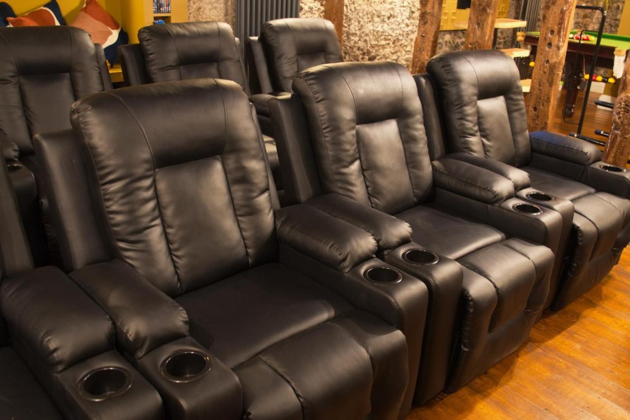 Luxury 9 Bed Manor House Hot Tub Cinema Room Skytv 萨弗伦沃尔登 外观 照片